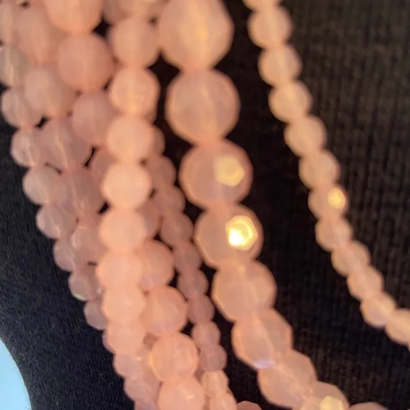 LOFT NECKLACE - Picture 3 of 4